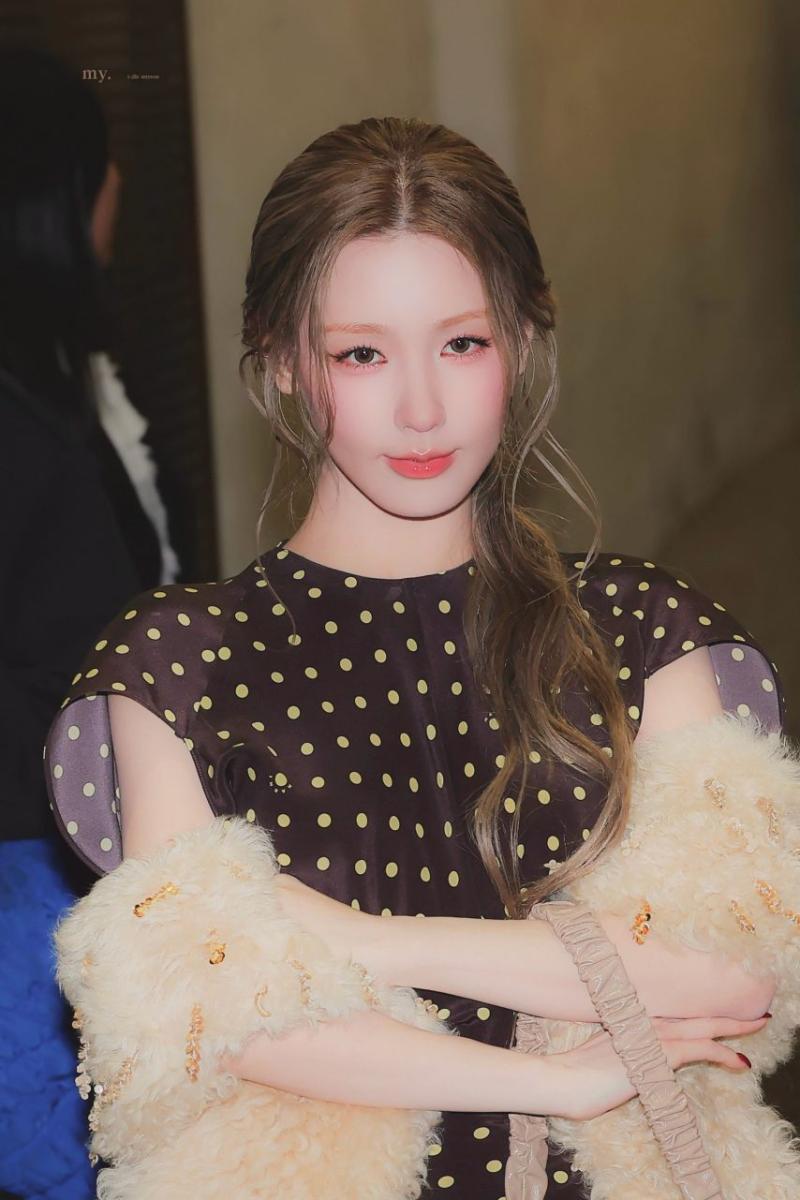 아이들 미연 마르니 26F/W 패션쇼