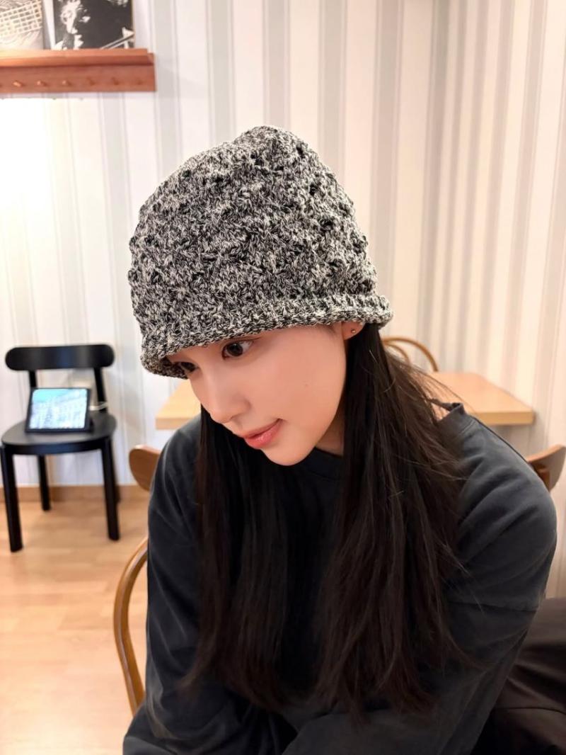 WOOAH (우아) 소라