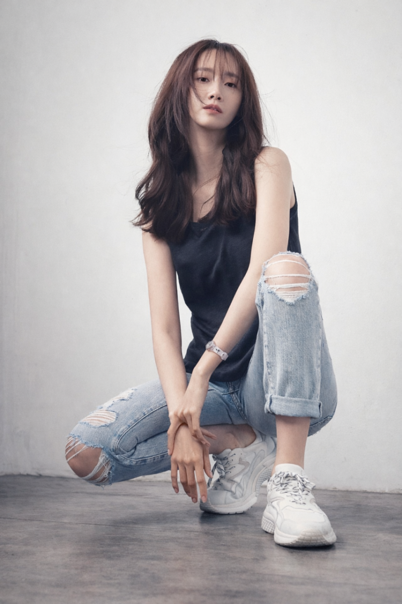 임윤아 얼루어 청바지 화보.jpg