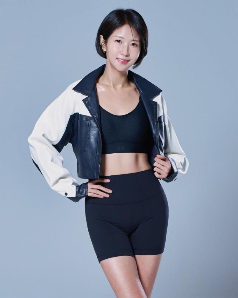 몸매 좋은 손문선 전 아나운서 4부 레깅스+프로필 사진