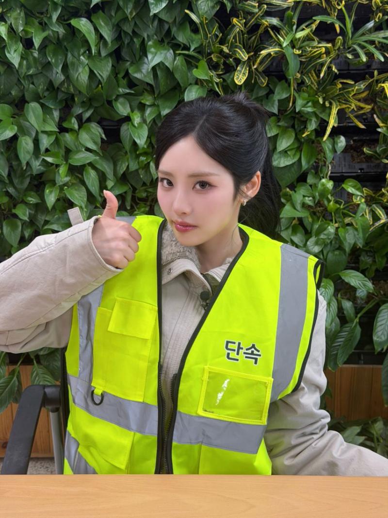 프로미스나인 박지원