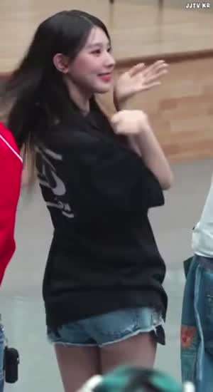 아이들 미연 청반바지 엉밑살.mp4