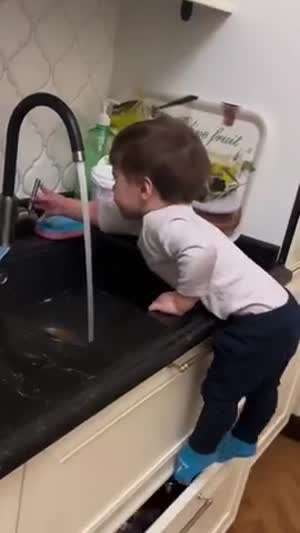 물을 잠근다는 미션은 어쨌든 완료했다