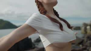 포즈 취해주는 일본 언더붑 처자 몸매.MP4