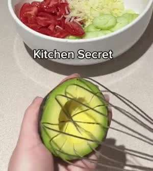 아보카도 과육 쉽게 분리하는 방법.