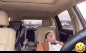 15분 정도 잠깐 눈 붙이고 가야지