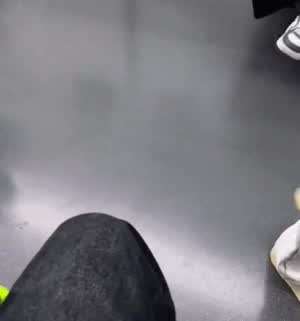 지하철에서 맹견 입마개 안하는 빌런