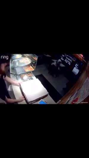 누구 잘못 같아보이나요?