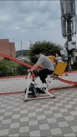 아빠들이 매우 반대하는 놀이기구.