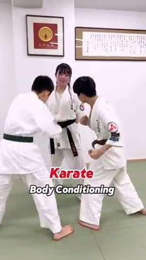 와~ 인간 샌드백